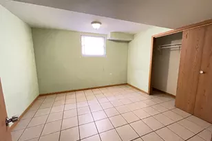 3653 W 71st St, Chicago, IL 60629 - Photo 14