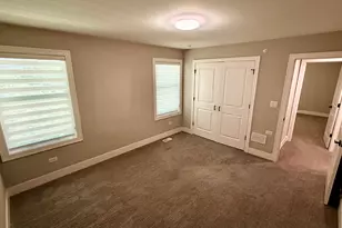 411 W Pierce Rd, Itasca, IL 60143 - Photo 10