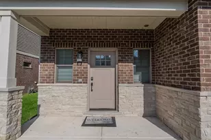 411 W Pierce Rd, Itasca, IL 60143 - Photo 2
