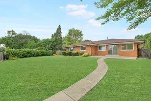 825 Ottawa Ave, Park Ridge, IL 60068 - Photo 22