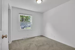 1912 Clover Ln, Champaign, IL 61821 - Photo 18