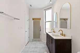 1710 W Erie St, Chicago, IL 60622 - Photo 18