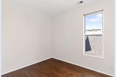 1710 W Erie Street #301, Chicago, IL 60622 - Photo 14