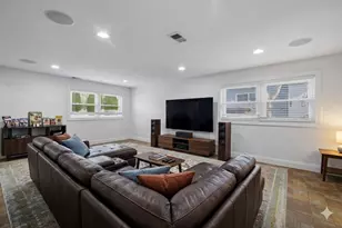1230 Greenwood Ct, Deerfield, IL 60015 - Photo 18