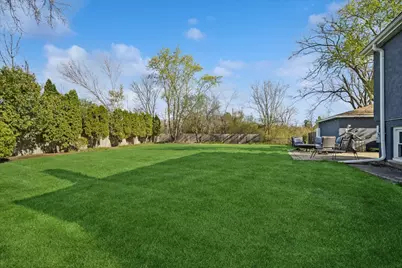 1230 Greenwood Court, Deerfield, IL 60015 - Photo 6