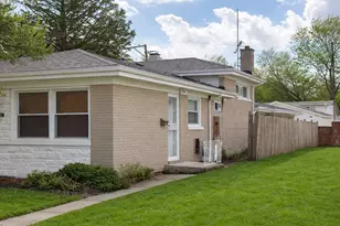 1396 Buffalo Ave, Calumet City, IL 60409 - Photo 2