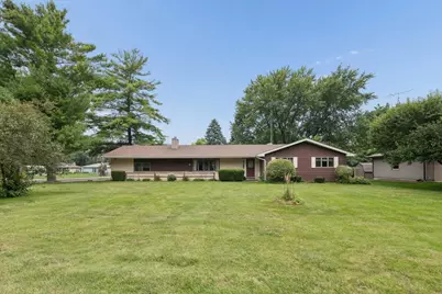 209 Alfred Drive, Sycamore, IL 60178 - Photo 1