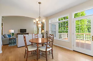 1204 Lorden Ct, Cary, IL 60013 - Photo 10