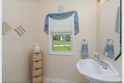 1204 Lorden Court, Cary, IL 60013 - Photo 22