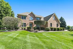 1204 Lorden Ct, Cary, IL 60013 - Photo 2