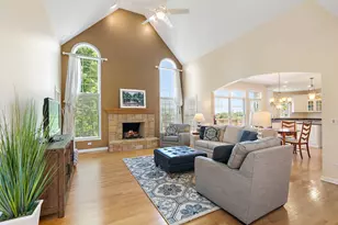 1204 Lorden Ct, Cary, IL 60013 - Photo 8