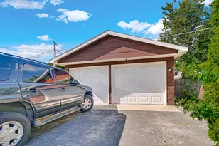 3322 Ann St, Lansing, IL 60438 - Photo 6
