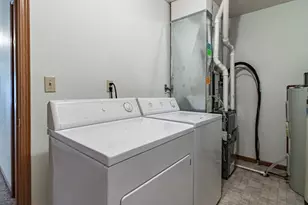 7349 Wallingford Way, Rockford, IL 61107 - Photo 14