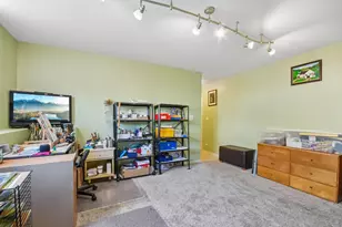 641 S Rosehall Ln, Round Lake, IL 60073 - Photo 26