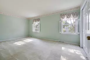 1567 Orth Dr, Wheaton, IL 60189 - Photo 16