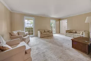 1567 Orth Dr, Wheaton, IL 60189 - Photo 4