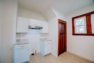 517 E Mulberry St, Watseka, IL 60970 - Photo 14