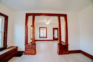 517 E Mulberry St, Watseka, IL 60970 - Photo 12