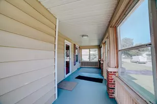 517 E Mulberry St, Watseka, IL 60970 - Photo 50