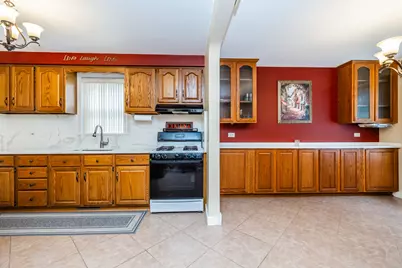 1415 N 14th Avenue, Melrose Park, IL 60160 - Photo 6