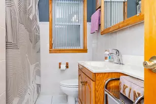 1415 N 14th Ave, Melrose Park, IL 60160 - Photo 14