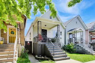 539 W 44th St, Chicago, IL 60609 - Photo 2