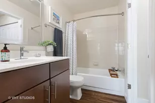 26 Sterling Cir, Wheaton, IL 60189 - Photo 24