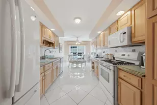 11553 Autobahn Dr E, Palos Park, IL 60464 - Photo 14