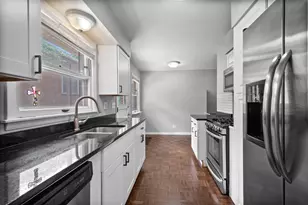 9120 E Prairie Rd, Evanston, IL 60203 - Photo 6