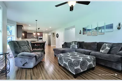 39226 N Rangers Way, Antioch, IL 60002 - Photo 10