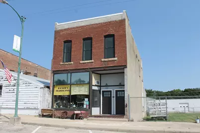 154-156 E Railroad Street, Leland, IL 60531 - Photo 1