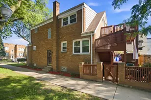 3858 N Sawyer Ave, Chicago, IL 60618 - Photo 20