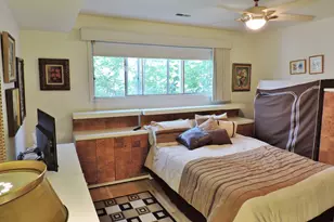 10116 Peach Pkwy, Skokie, IL 60076 - Photo 14