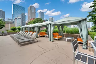 545 N Dearborn St, Chicago, IL 60654 - Photo 14