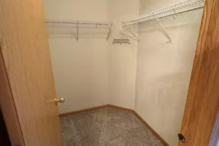 2268 Vanderbilt Dr, Geneva, IL 60134 - Photo 16