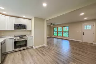 118 E Bower St, Oreana, IL 62554 - Photo 18
