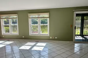 935 Victoria Dr, Woodstock, IL 60098 - Photo 6