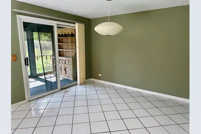 935 Victoria Drive #935, Woodstock, IL 60098 - Photo 8
