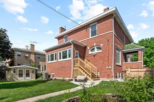 5100 N Long Ave, Chicago, IL 60630 - Photo 40