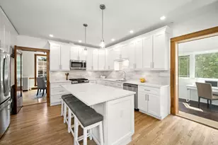 5100 N Long Ave, Chicago, IL 60630 - Photo 16