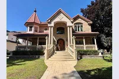936 Hammerschmidt Avenue, Lombard, IL 60148 - Photo 1
