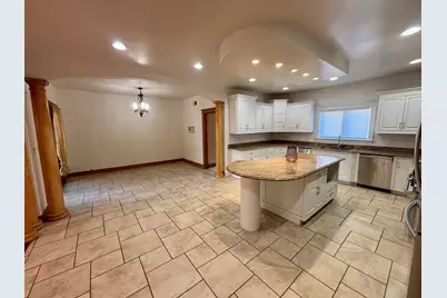 936 Hammerschmidt Avenue, Lombard, IL 60148 - Photo 6