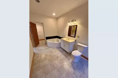 936 Hammerschmidt Avenue, Lombard, IL 60148 - Photo 22