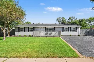 9224 Magnolia Ave, Mokena, IL 60448 - Photo 1