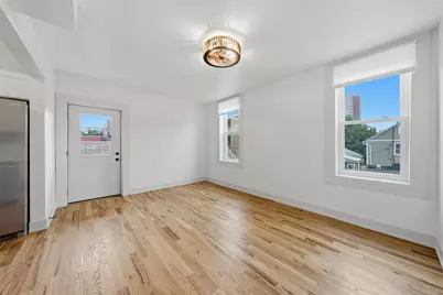 1514 W Fry Street #2, Chicago, IL 60642 - Photo 4
