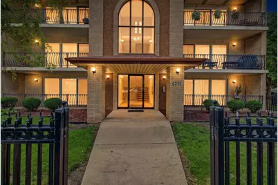 6255 W 63rd Street #1B, Chicago, IL 60638 - Photo 1