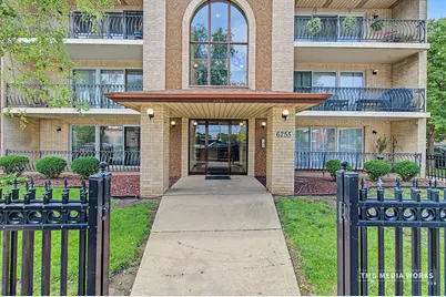 6255 W 63rd Street #1B, Chicago, IL 60638 - Photo 2