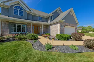 19400 Stonehenge Dr, Mokena, IL 60448 - Photo 2