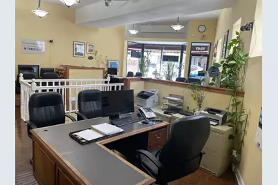 7547 N Rogers Avenue, Chicago, IL 60626 - Photo 2