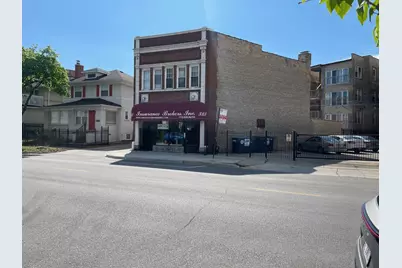 7547 N Rogers Avenue, Chicago, IL 60626 - Photo 1